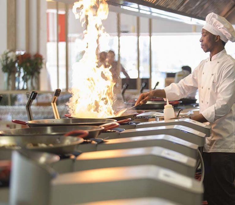 Revisión de maquinaria de hostelería antes de primavera